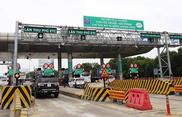 Công bố đường dây nóng hỗ trợ chủ xe đi cao tốc Hà Nội-Hải Phòng - Ảnh 1
