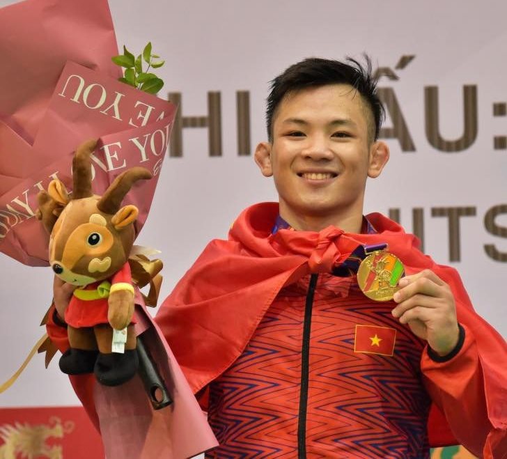 VĐV Jujitsu Việt Nam Đ&agrave;o Hồng Sơn với tấm Huy chương V&agrave;ng tại SEA Games 31