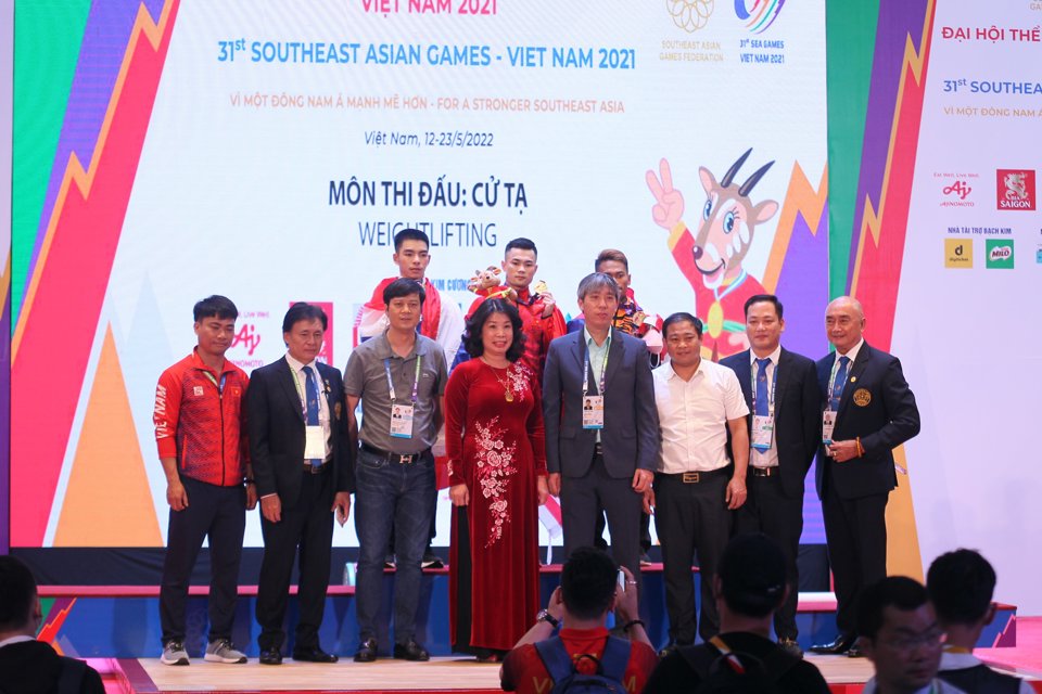 Khoảnh khắc đô cử của đoàn thể thao Hà Nội phá kỷ lục SEA Games 31 - Ảnh 1