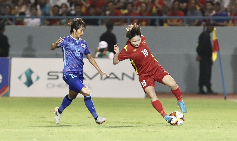 90 phút không thể rời mắt để giành HCV của tuyển bóng đá nữ Việt Nam - Ảnh 2