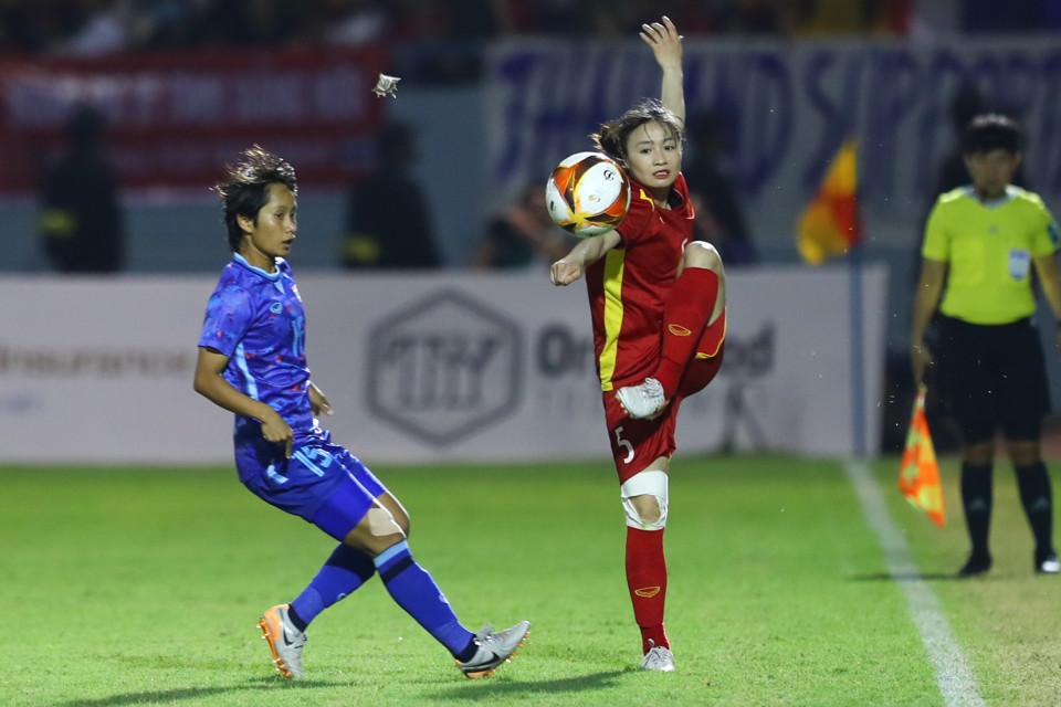 90 phút không thể rời mắt để giành HCV của tuyển bóng đá nữ Việt Nam - Ảnh 10
