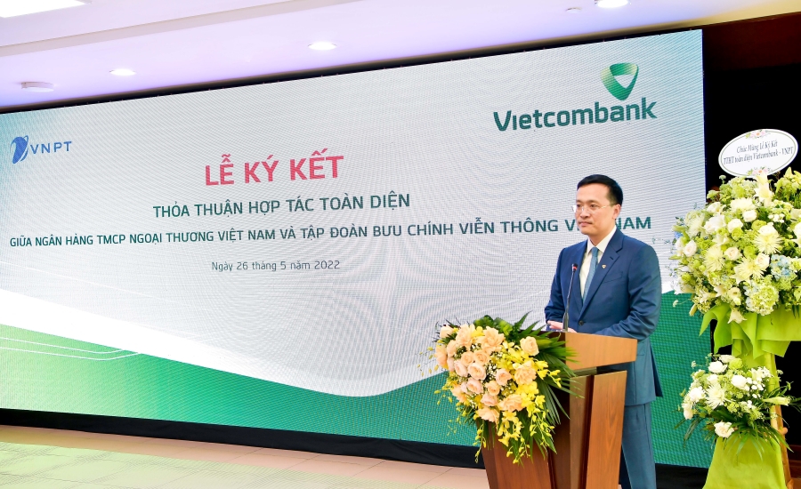 &Ocirc;ng Phạm Quang Dũng - Chủ tịch HĐQT Vietcombank ph&aacute;t biểu tại Lễ k&yacute; kết