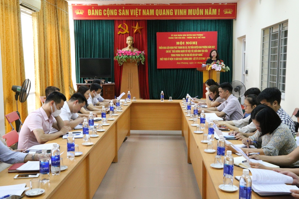 Quang cảnh hội nghị