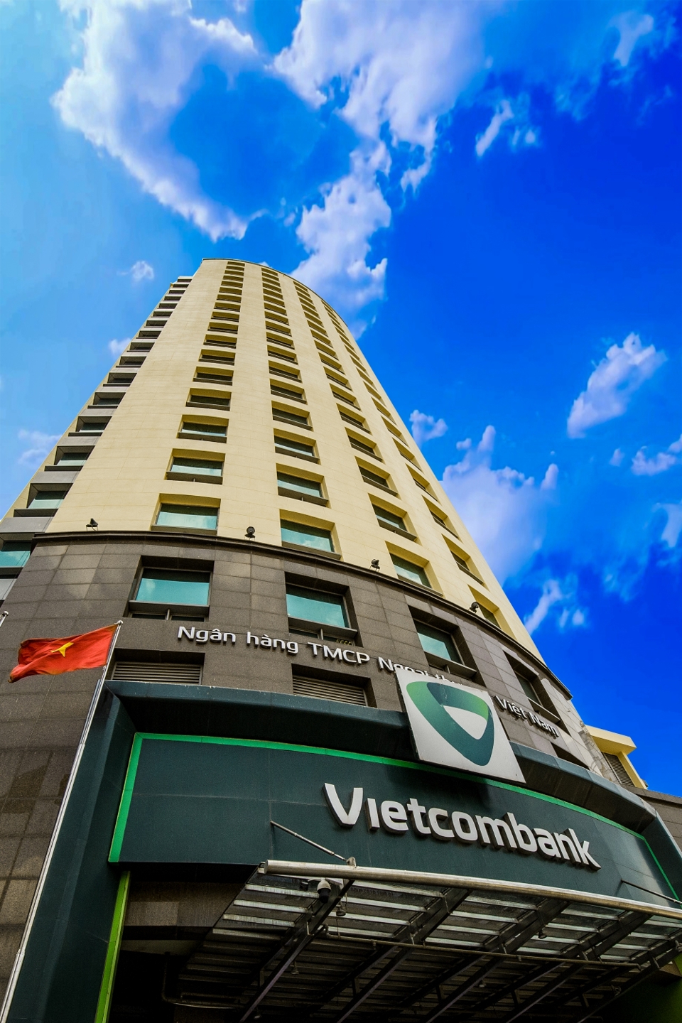 Vietcombank lần thứ 6 nhận Giải thưởng Ngân hàng mạnh nhất Việt Nam - Ảnh 1
