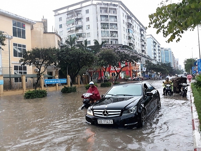 Ô tô bị ngập nước bồi thường bảo hiểm thế nào? - Ảnh 1