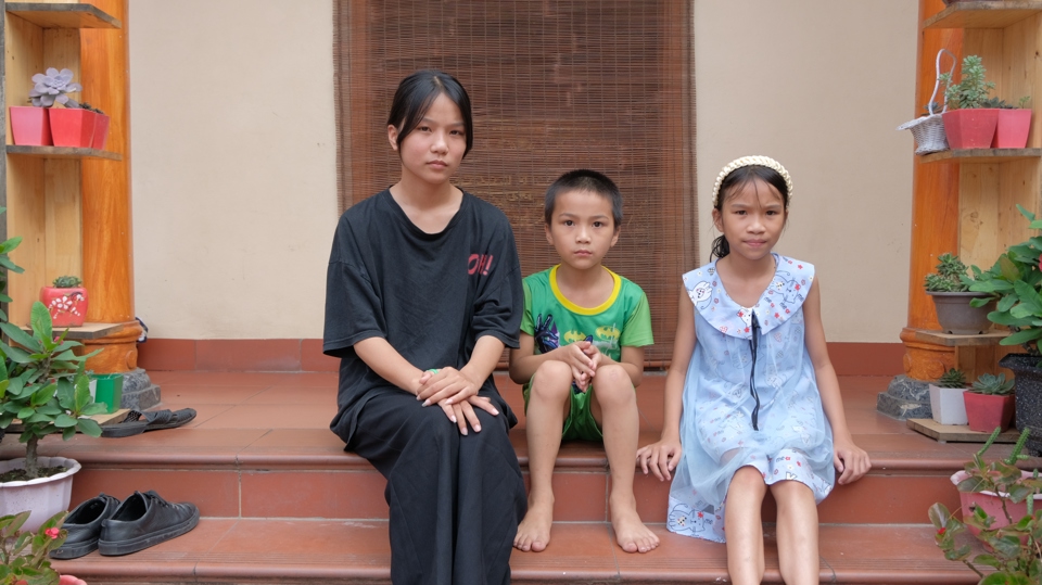 3 chị em Hạnh, Ánh, Sáng. Ảnh: Lâm Nguyễn