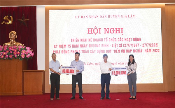 C&aacute;c đơn vị, ph&ograve;ng, ban ủng hộ Quỹ "Đền ơn đ&aacute;p nghĩa" năm 2022