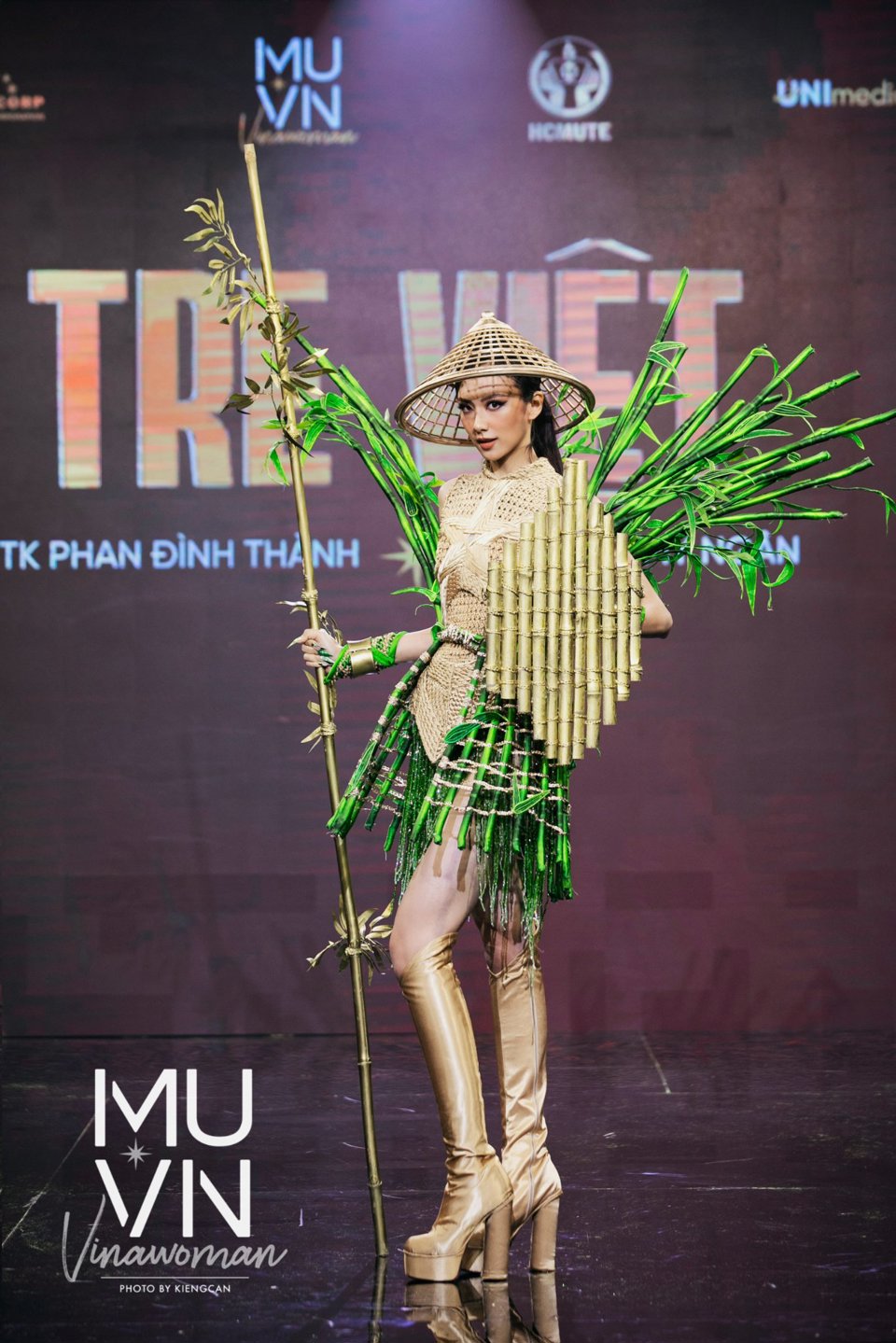 Mãn nhãn với trang phục dân tộc của Hoa hậu Hoàn vũ Việt Nam 2022 - Ảnh 23