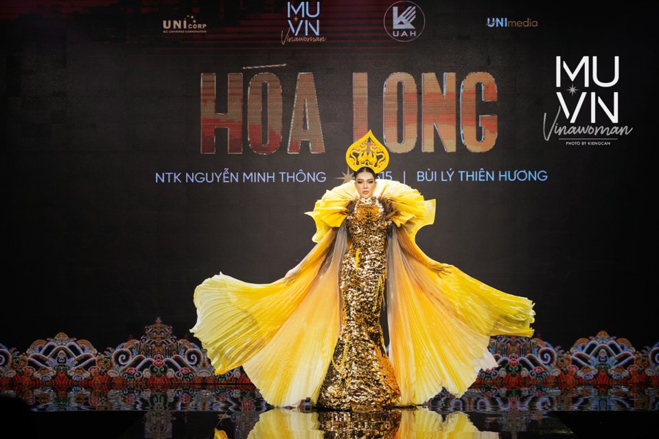 Mãn nhãn với trang phục dân tộc của Hoa hậu Hoàn vũ Việt Nam 2022 - Ảnh 30