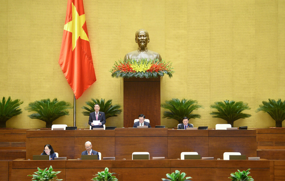 Phó Chủ tịch Quốc hội Nguyễn Đức Hải điều hành phiên họp sáng 15/6. Ảnh: Quochoi.vn