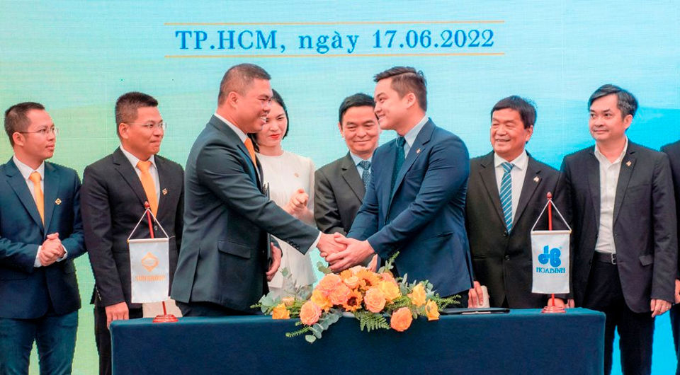 Tập đoàn Xây dựng Hòa Bình và Tập đoàn Sun Group ký hợp tác chiến lược - Ảnh 1