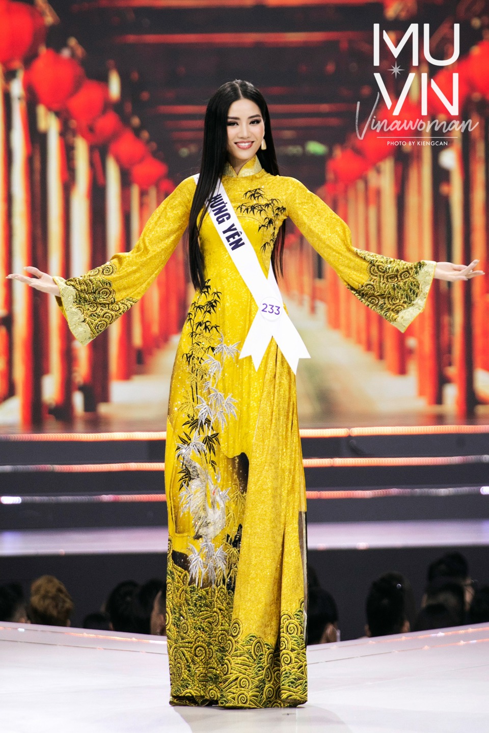 Thí sinh Hoa hậu Hoàn vũ Việt Nam 2022 duyên dáng cùng áo dài - Ảnh 13
