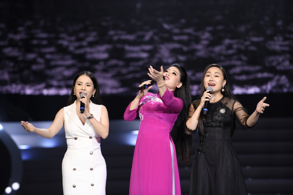 Anh Thơ và những làn gió mới trong live concert “Thơ” - Ảnh 3