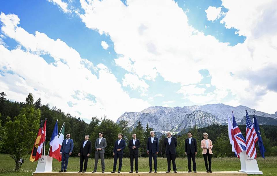 Ng&agrave;y 26/6, hội nghị thượng đỉnh G7&nbsp; đ&atilde; khai mạc tại l&acirc;u đ&agrave;i Elmau thuộc bang Bayern, miền Nam nước Đức. Ảnh:&nbsp; EPA