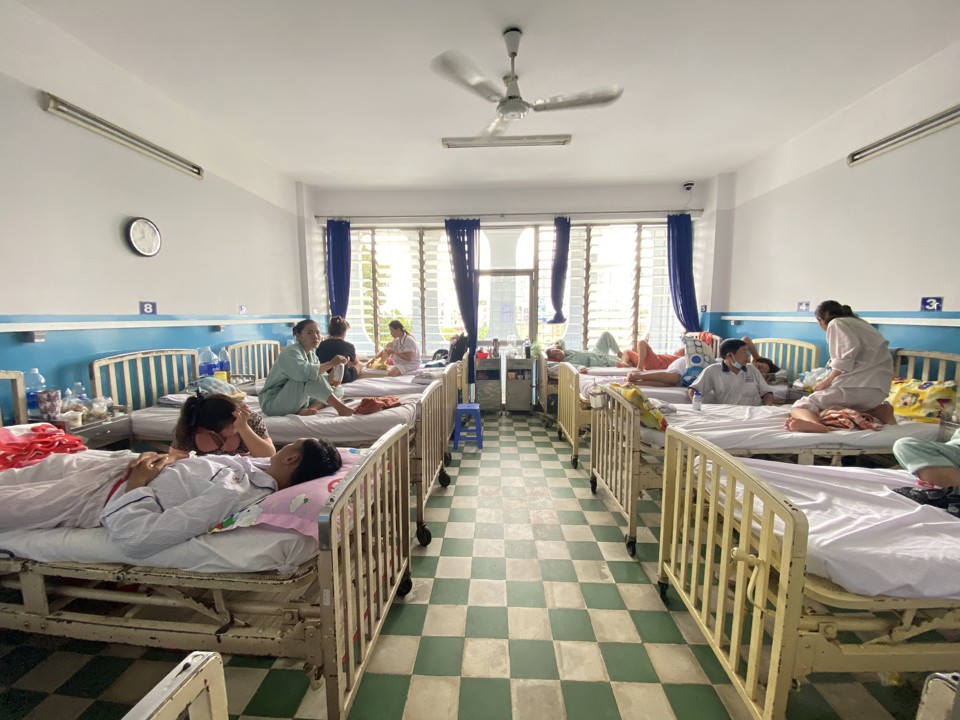 Bệnh nh&acirc;n SXH điều trị tại Bệnh viện Bệnh Nhiệt đới TP Hồ Ch&iacute; Minh.