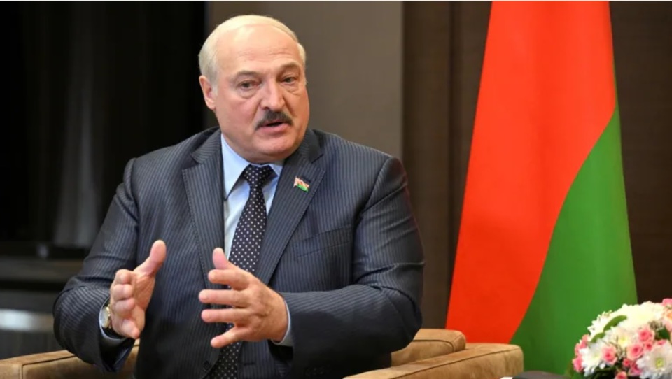 Tổng thống Belarus Alexander Lukashenko tham dự cuộc gặp với Tổng thống Nga Vladimir Putin tại Sochi, Nga, v&agrave;o ng&agrave;y 23/5. Ảnh: Reuters