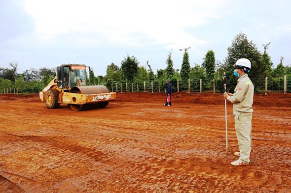 Công tác GPMB chậm trễ khiến cho tiến độ dự án bị ảnh hưởng nghiêm trọng.