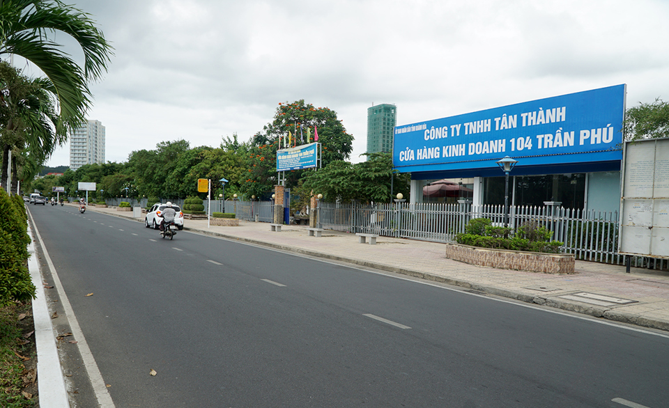 Theo Trường Sĩ quan Kh&ocirc;ng qu&acirc;n, trong nội dung thanh tra c&oacute; thanh tra phần diện t&iacute;ch đất quốc ph&ograve;ng tại s&acirc;n bay Nha Trang do trường quản l&yacute; đang bị&nbsp;hai doanh nghiệp l&agrave; c&ocirc;ng ty TNHH T&acirc;n Th&agrave;nh v&agrave; c&ocirc;ng ty CP Nam Kh&aacute;nh chiếm giữ.