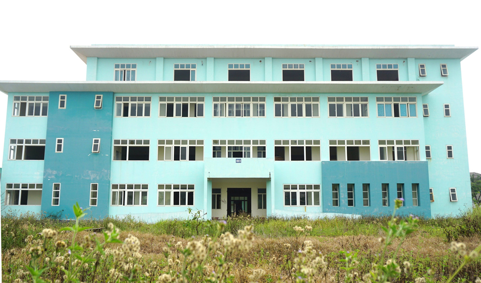Cơ sở cũ Bệnh viện Phục hồi chức năng TP Đ&agrave; Nẵng đang bỏ hoang.
