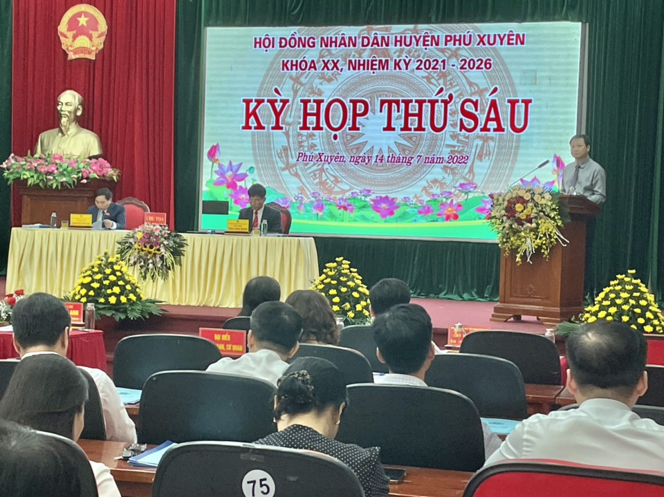 Quang cảnh Kỳ họp HĐND huyện Ph&uacute; Xuy&ecirc;n s&aacute;ng 14/7