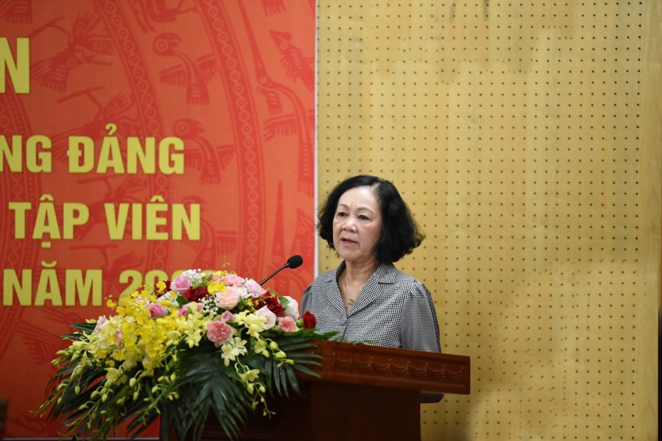Trưởng ban Tổ chức T.Ư Trương Thị Mai ph&aacute;t biểu chỉ đạo tại hội nghị.