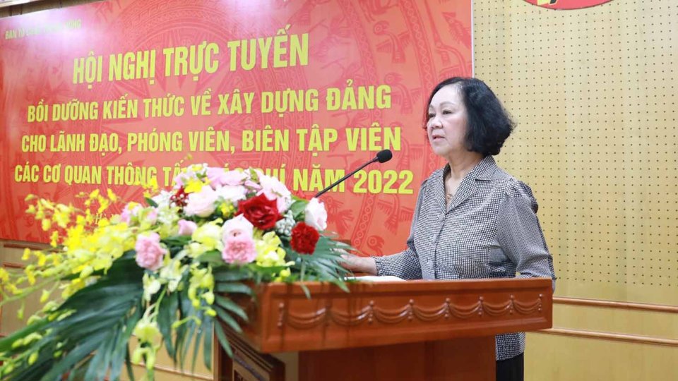 Trưởng Ban Tổ chức T.Ư Trương Thị Mai ph&aacute;t biểu chỉ đạo tại hội nghị.