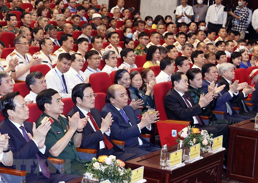 Chủ tịch nước Nguyễn Xu&acirc;n Ph&uacute;c v&agrave; c&aacute;c đại biểu dự Lễ kỷ niệm. (Ảnh: Thống Nhất/TTXVN) &nbsp;