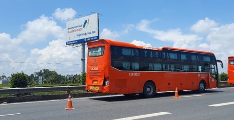 Tai nạn giao thông hôm nay (25/7): Hai vợ chồng bị xe container cán chết - Ảnh 3