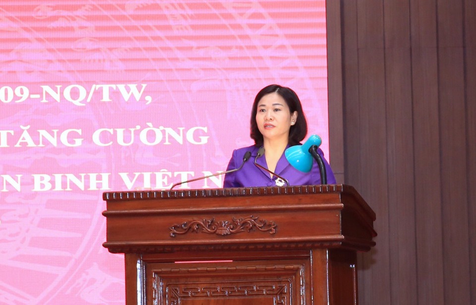 Ph&oacute; B&iacute; thư Thường trực Th&agrave;nh ủy Nguyễn Thị Tuyến ph&aacute;t biểu kết luận hội nghị.