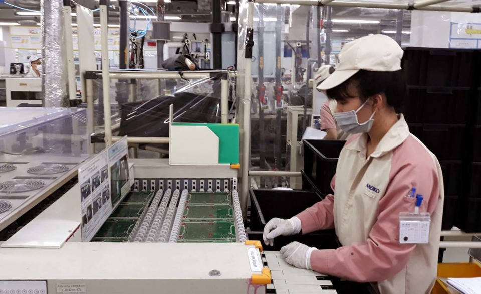 Sản xuất bản mạch điện tử tại C&ocirc;ng ty TNHH Điện tử Meiko Việt Nam (KCN Thạch Thất) &nbsp;