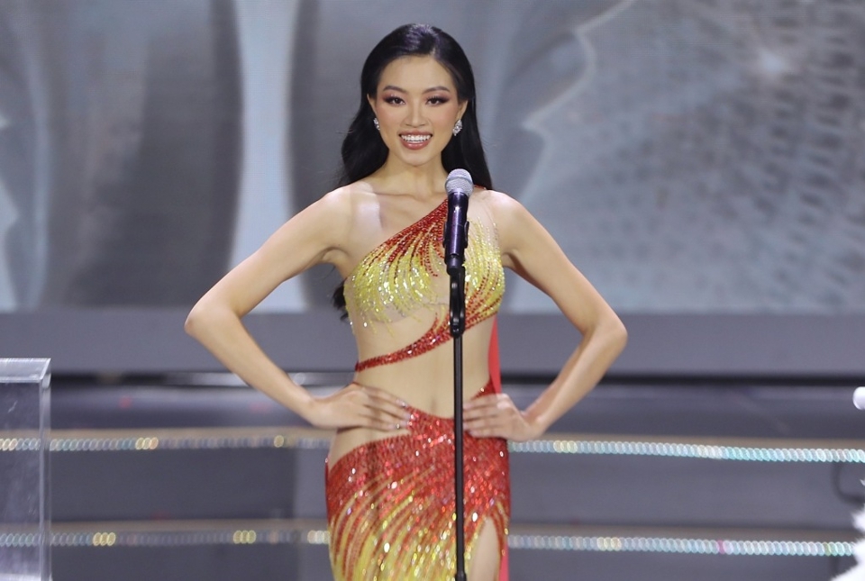 Chân dung người đẹp Hà Nội đăng quang Hoa hậu Thể thao Việt Nam 2022 - Ảnh 1