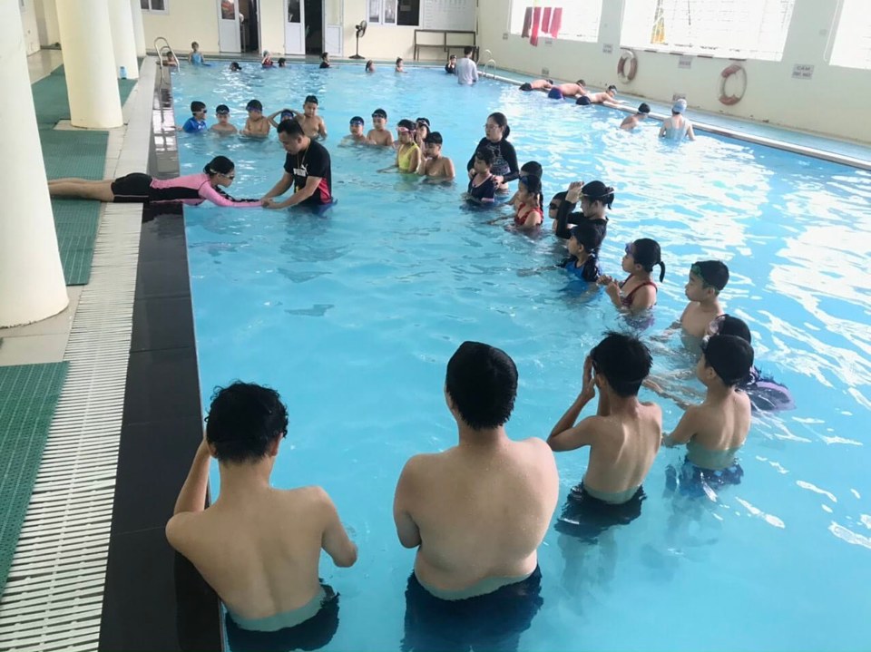 Đề &aacute;n dạy bơi tr&ecirc;n địa b&agrave;n huyện Thanh Tr&igrave; được phụ huynh học sinh nhất tr&iacute; cao