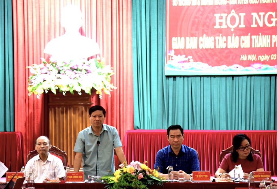 Ph&oacute; Trưởng ban Thường trực ban Tuy&ecirc;n gi&aacute;o Th&agrave;nh ủy Phạm Thanh Học ph&aacute;t biểu tại hội nghị.