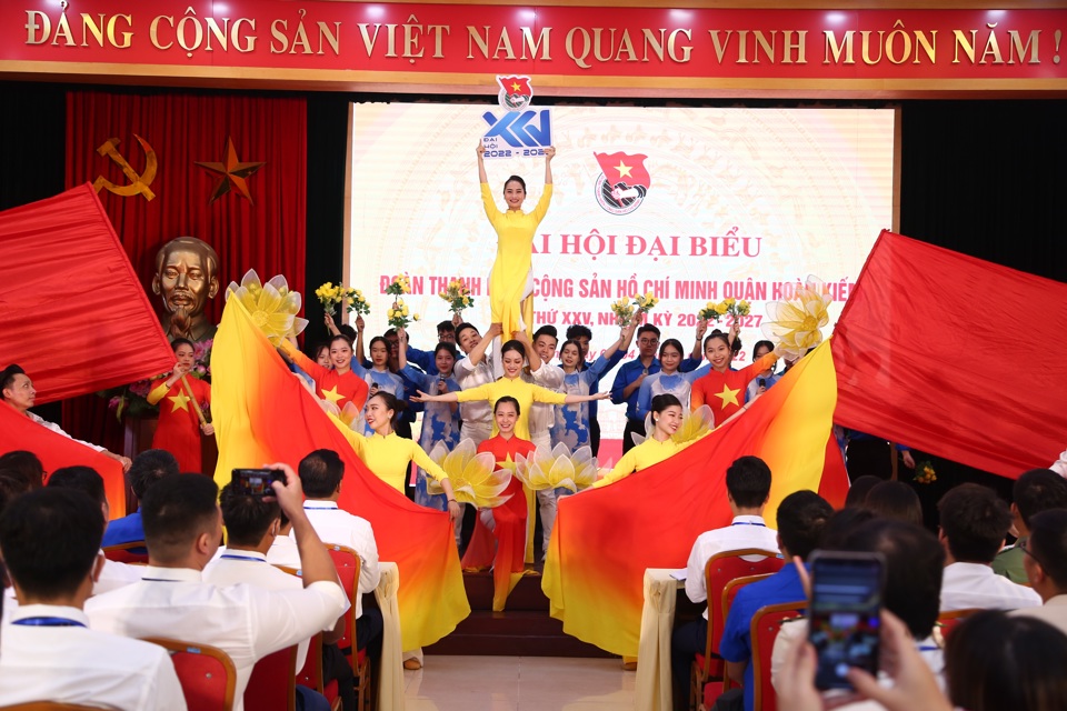 Đại hội đại biểu Đoàn TNCS Hồ Chí Minh quận Hoàn Kiếm nhiệm kỳ 2022–2027 - Ảnh 1