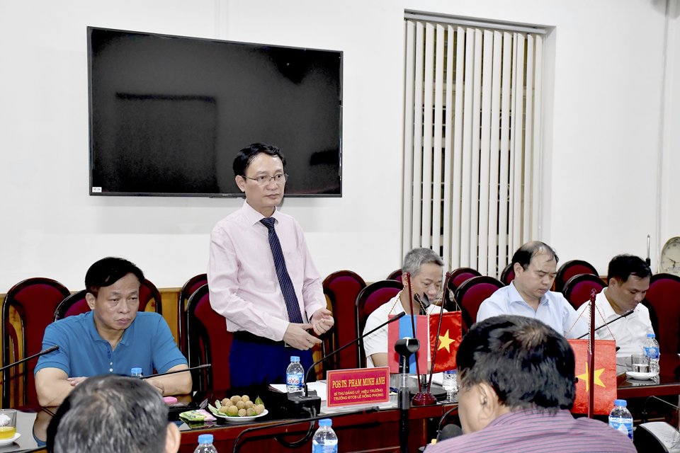 Chia sẻ kinh nghiệm giữa Trường Đào tạo cán bộ Lê Hồng Phong Hà Nội và các trường chính trị - hành chính của Lào - Ảnh 4