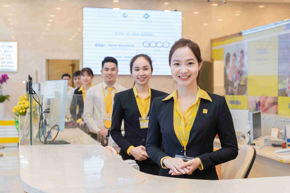 Nam A Bank đang từng bước x&acirc;y dựng đội ngũ nh&acirc;n sự đạt chuẩn theo m&ocirc; h&igrave;nh 3C: &ldquo;Chuẩn năng lực - Chủ c&ocirc;ng nghệ - Chọn sống xanh&rdquo;