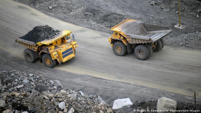 EU は、何年にもわたる依存の後、ロシアの石炭の輸入を停止します。 写真：DW