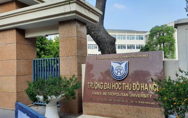 Trường ĐH Thủ đô Hà Nội đang xác minh sự việc liên quan đến đơn tố cáo một giảng viên có hành vi quấy rối tình dục nữ sinh
