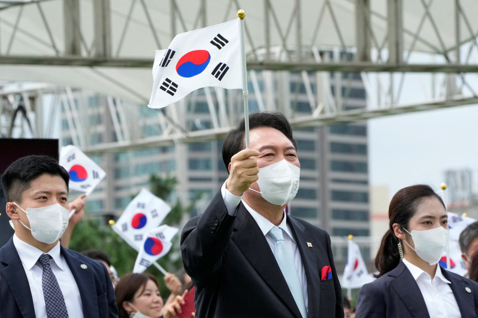 Tổng thống H&agrave;n Quốc Yoon Suk-Yeol trong buổi lễ tại Seoul, ng&agrave;y 15/8. Ảnh: Reuters&nbsp;