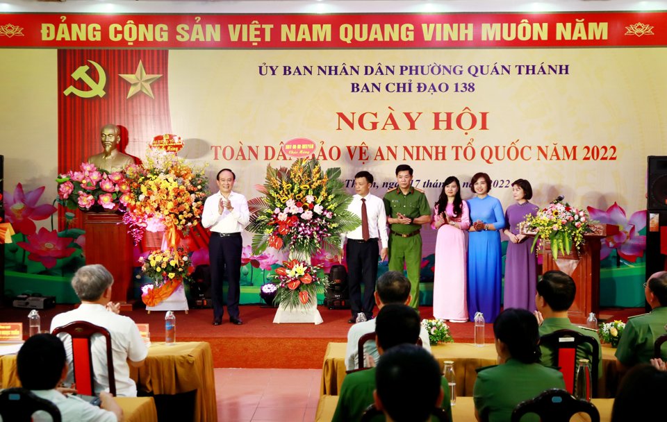 Lãnh đạo Bộ Công an, TP Hà Nội dự Ngày hội toàn dân bảo vệ ANTQ - Ảnh 1