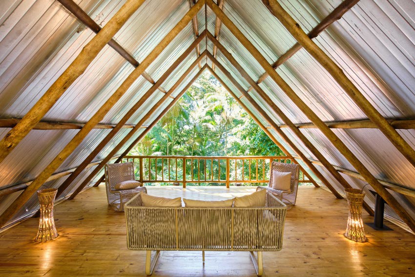 Thiết kế ngôi nhà gỗ lấy cảm hứng từ một tư thế yoga - Ảnh 2