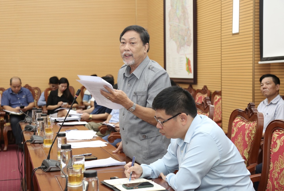 Theo Chủ tịch Hội Luật gia H&agrave; Nội Nguyễn Hồng Tuyến, bỏ khung gi&aacute; đất được xem l&agrave; t&iacute;nh đột ph&aacute; quan trọng