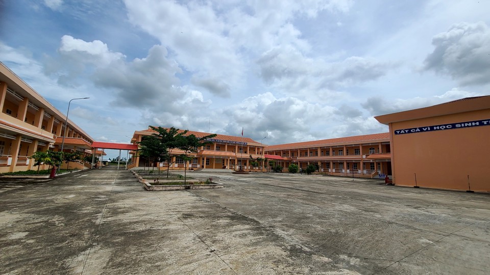 Trường cấp III của Vĩnh Hưng, Vĩnh Lợi , Bạc Li&ecirc;u&nbsp;