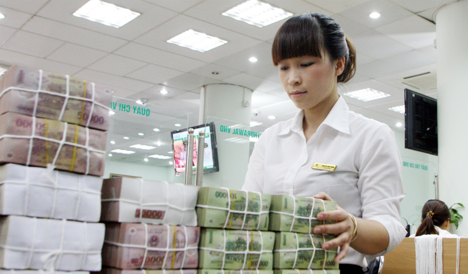 Nợ c&ocirc;ng giảm do GDP của Việt Nam tăng trưởng. Ảnh: Việt Linh