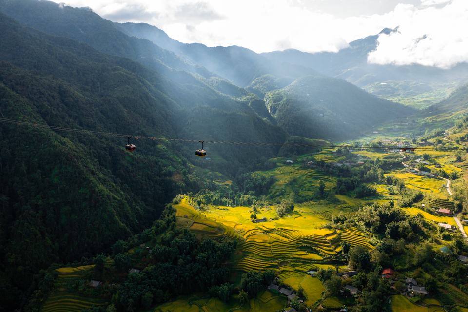 Sôi động tour 2/9, tour ngắm lúa săn mây hút khách - Ảnh 1