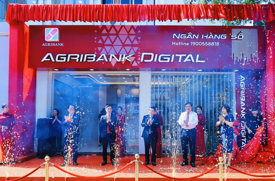 Agribank khai trương dịch vụ ng&acirc;n h&agrave;ng số Agribank Digital. Ảnh: Nguồn Agribank