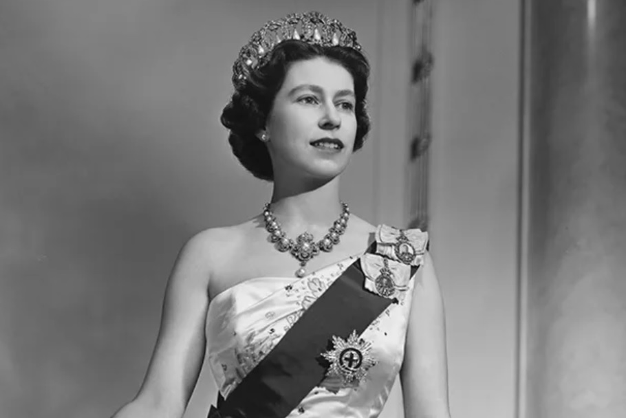 Nữ ho&agrave;ng Elizabeth II hồi trẻ. Ảnh: BBC