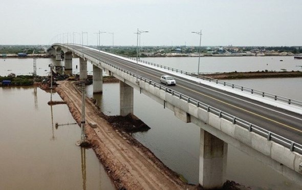 Sắp có cầu vượt sông Đáy nối hai tỉnh Nam Định, Ninh Bình - Ảnh 1