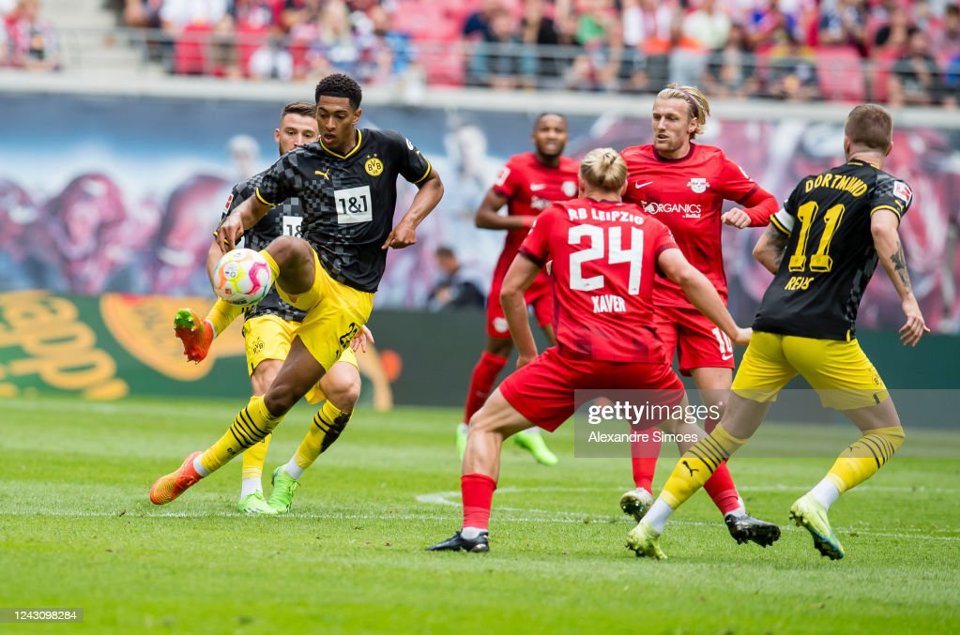 Dortmund sang Việt Nam du đấu trong khoảng thời gian diễn ra World Cup 2022.