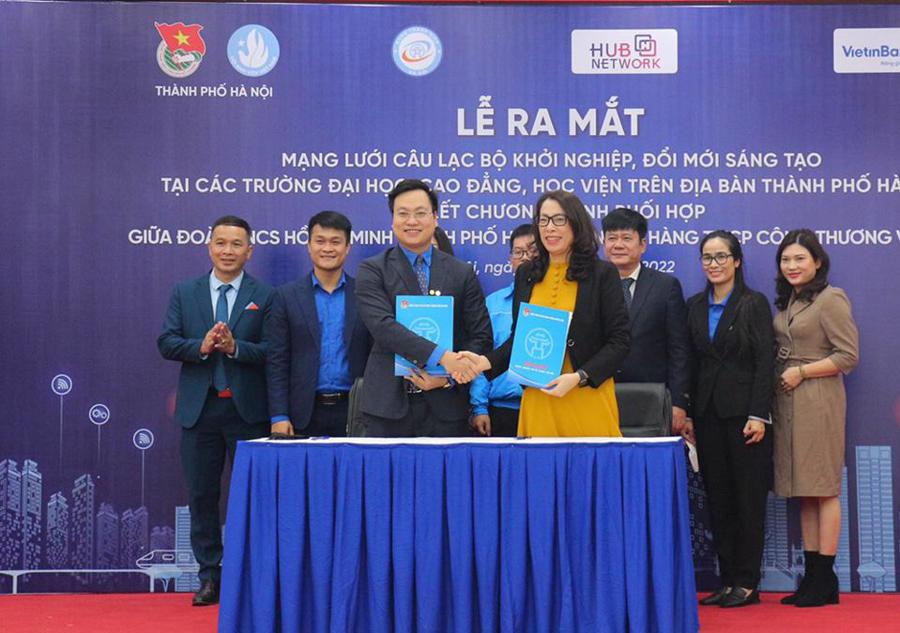 Thành đoàn Hà Nội tổ chức ra mắt Mạng lưới Câu lạc bộ khởi nghiệp, đổi mới sáng tạo và chuyển đổi số Thủ đô HUB Network, tháng 3/2022.